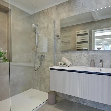 Delux Apartment Angie With Free Parking Pula Exterior photo